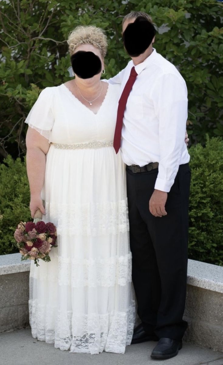 Plus size wedding dress