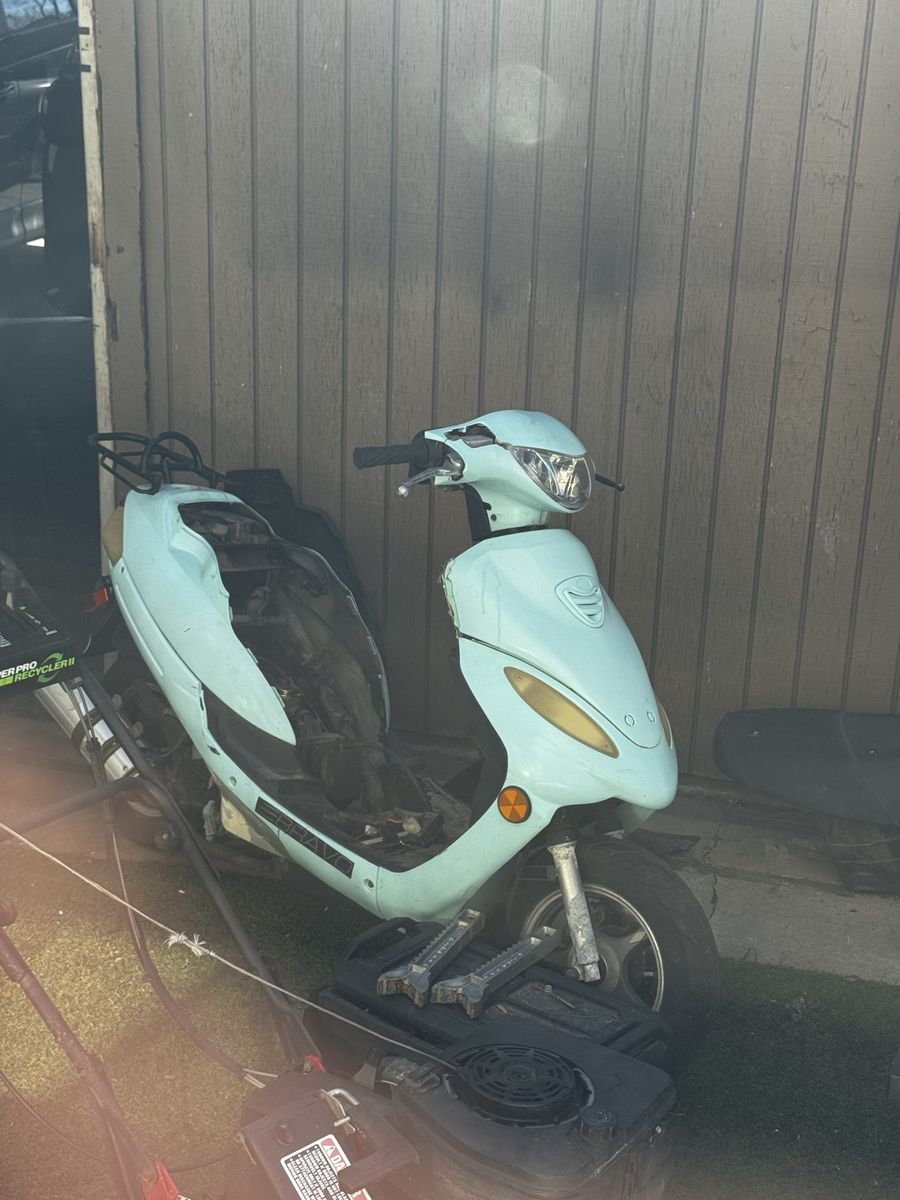 50cc Moped