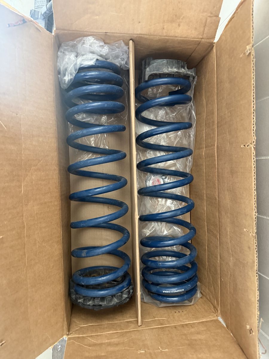 Jeep Gladiator Lift Springs—AEV heavy load 3” Coils