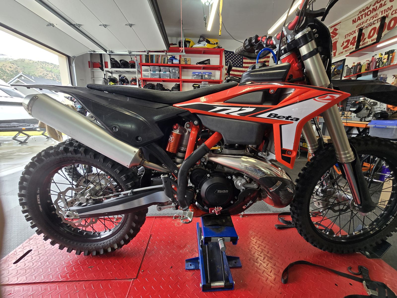 2022 Beta 300RR