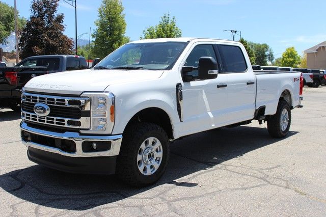 2023 Ford F-350 XLT