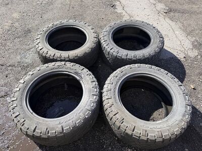 35x12.5r20 Ridge grapplers