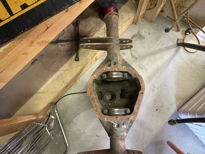 Dana 60 narrowed rear end housing 40 inch with 5.57 gears.