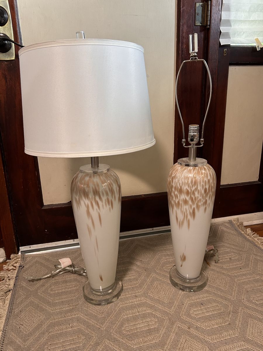 Pair of Modern Table Lamps with White and Gold Speckled Glass Bases