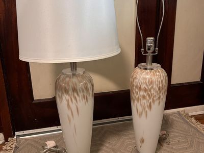 Pair of Modern Table Lamps with White and Gold Speckled Glass Bases