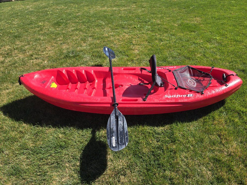 8' Emotion spitfire 8 kayak
