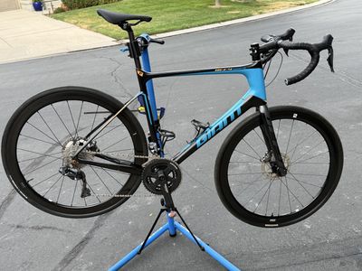 Giant Defy Advanced Pro size L