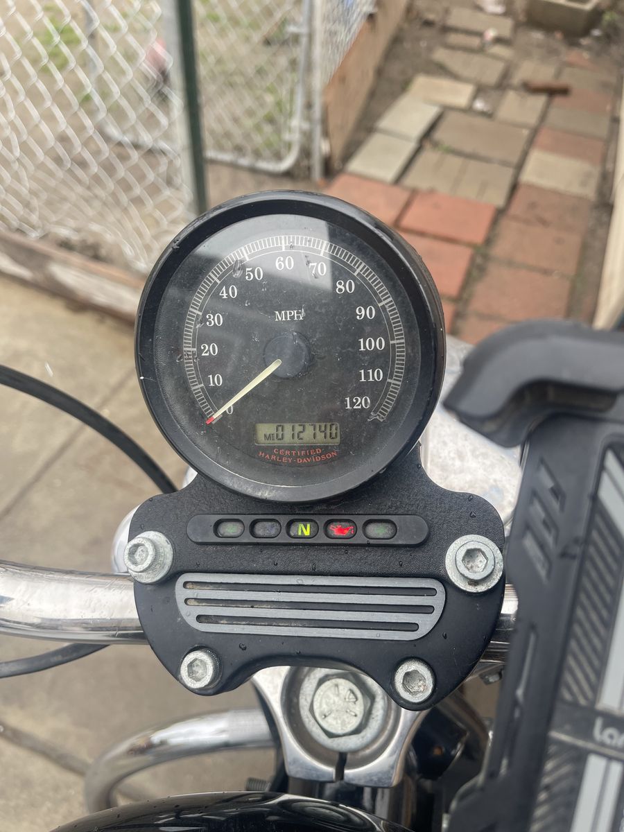 2005 Harley Davidson Sportster 883