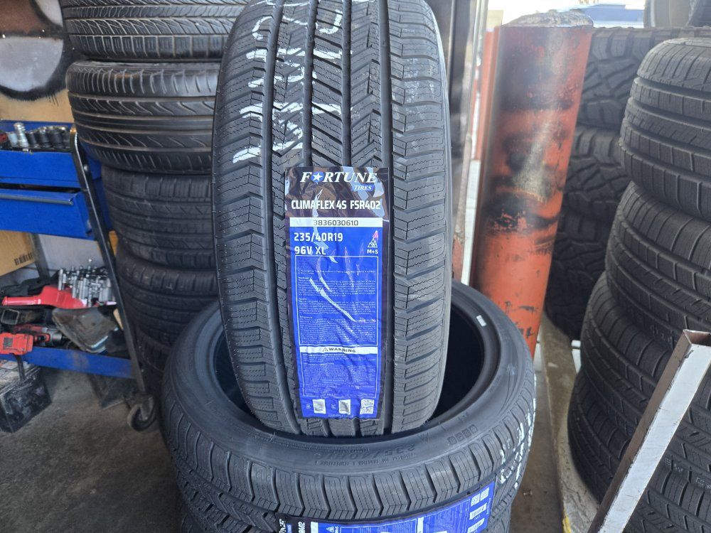 SET 235/40R19 FORTUNE CLIMA FLEX 4S