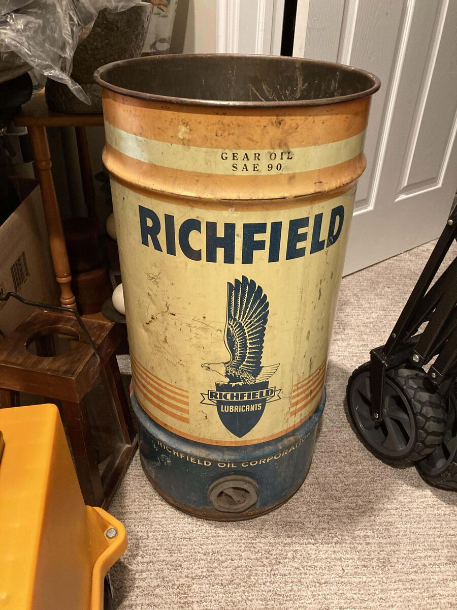 Uber Rare Collectable Richfield Lubricant Oil Can W/EAGLE LOGO!!!