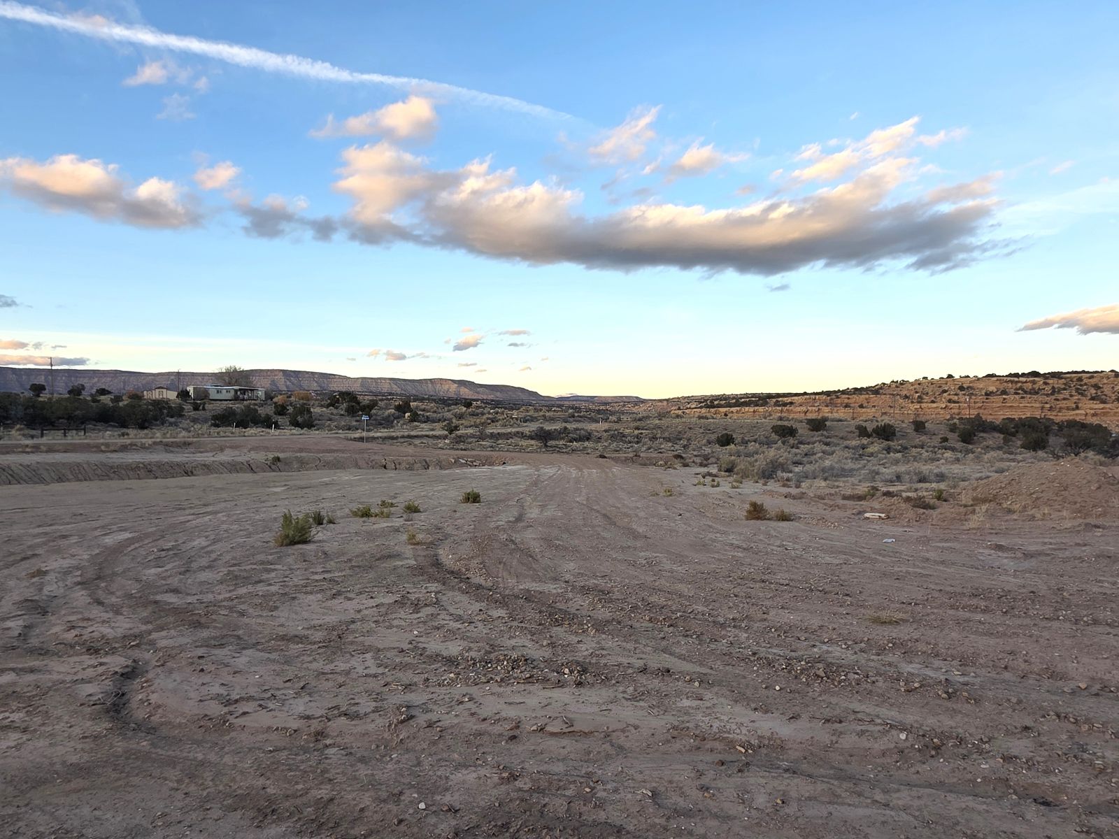 Main image 16