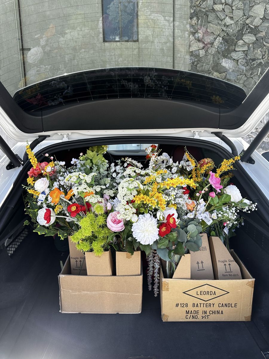Vibrant Artificial Flower Arrangement - Mixed Silk Floral Bouquet for Events & Decor
