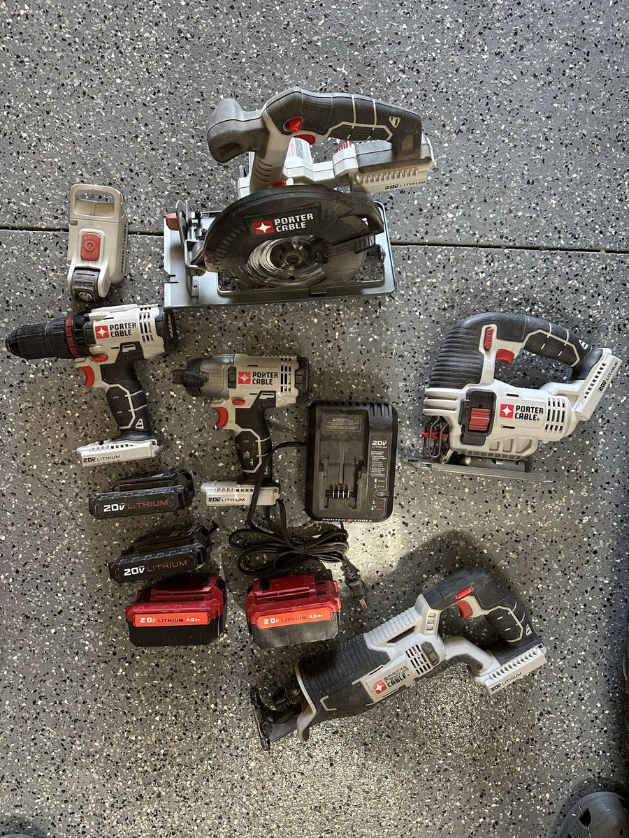 Porter Cable Power Tools set- drill impact driver circular saw jig saw
