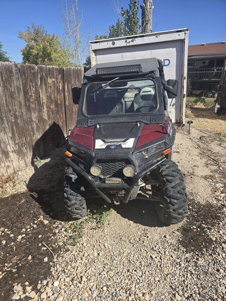 Polaris RZR 900 EPS Side-by-Side UTV with Windshield and Storage Box