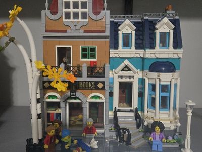 LEGO Creator Expert Bookshop 10270