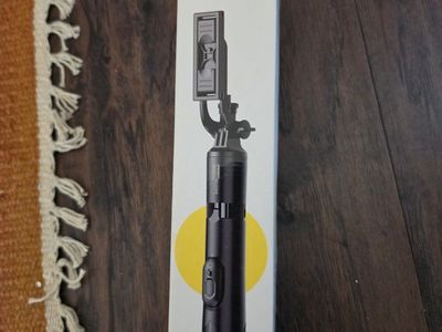 new! heavy duty selfie stick with remote - white