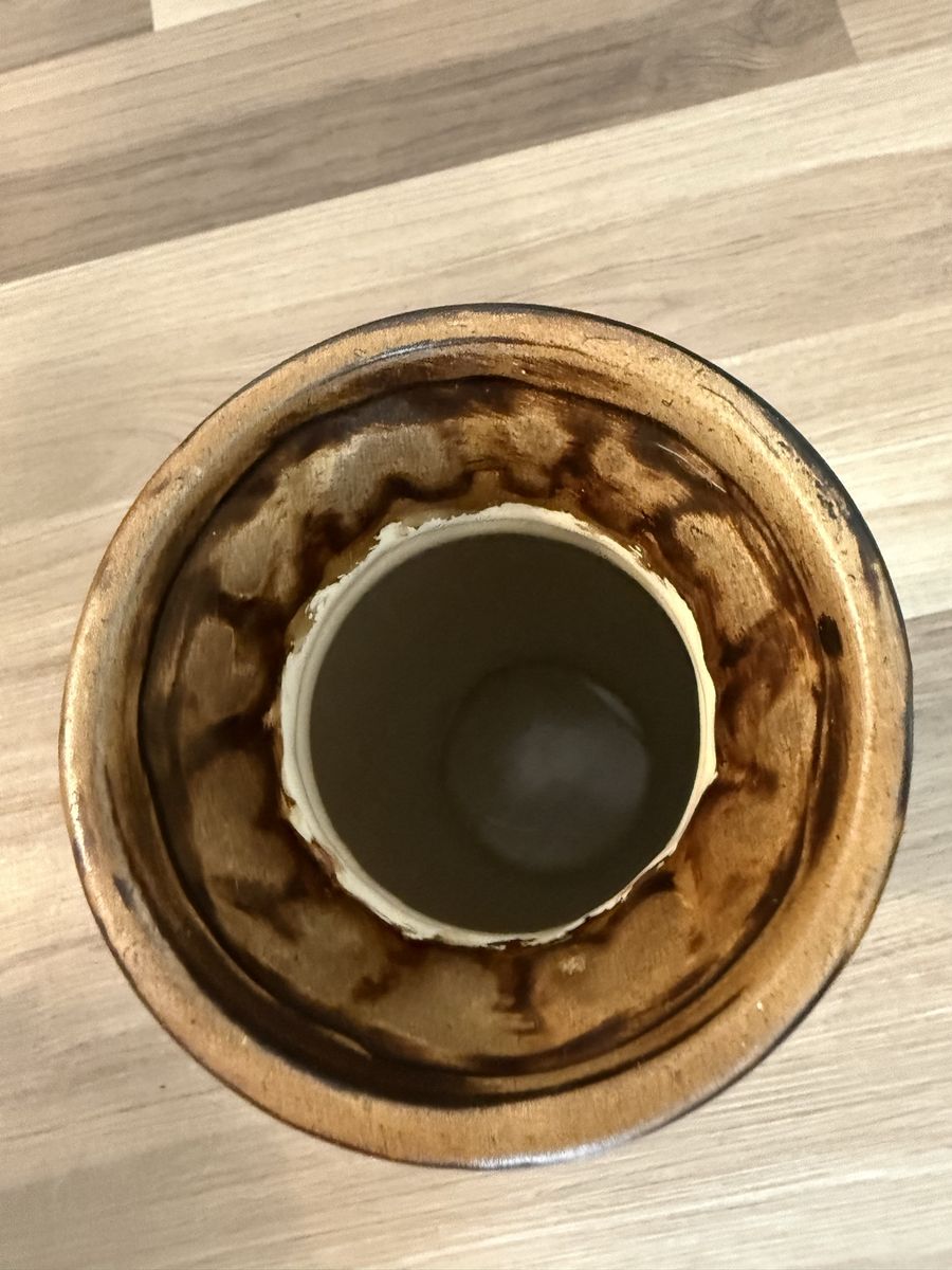 Main image 3