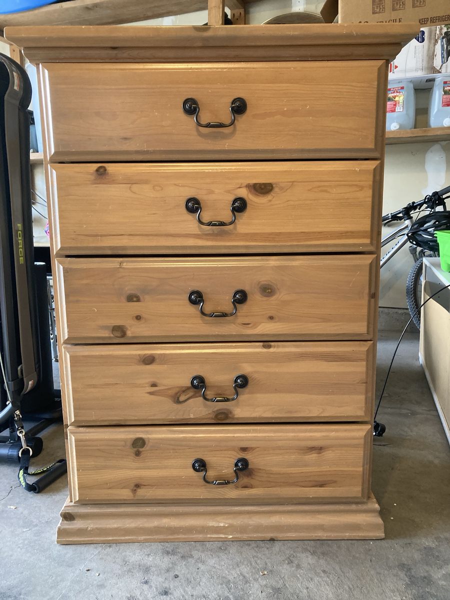5 Drawer Dresser