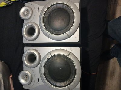 speakers