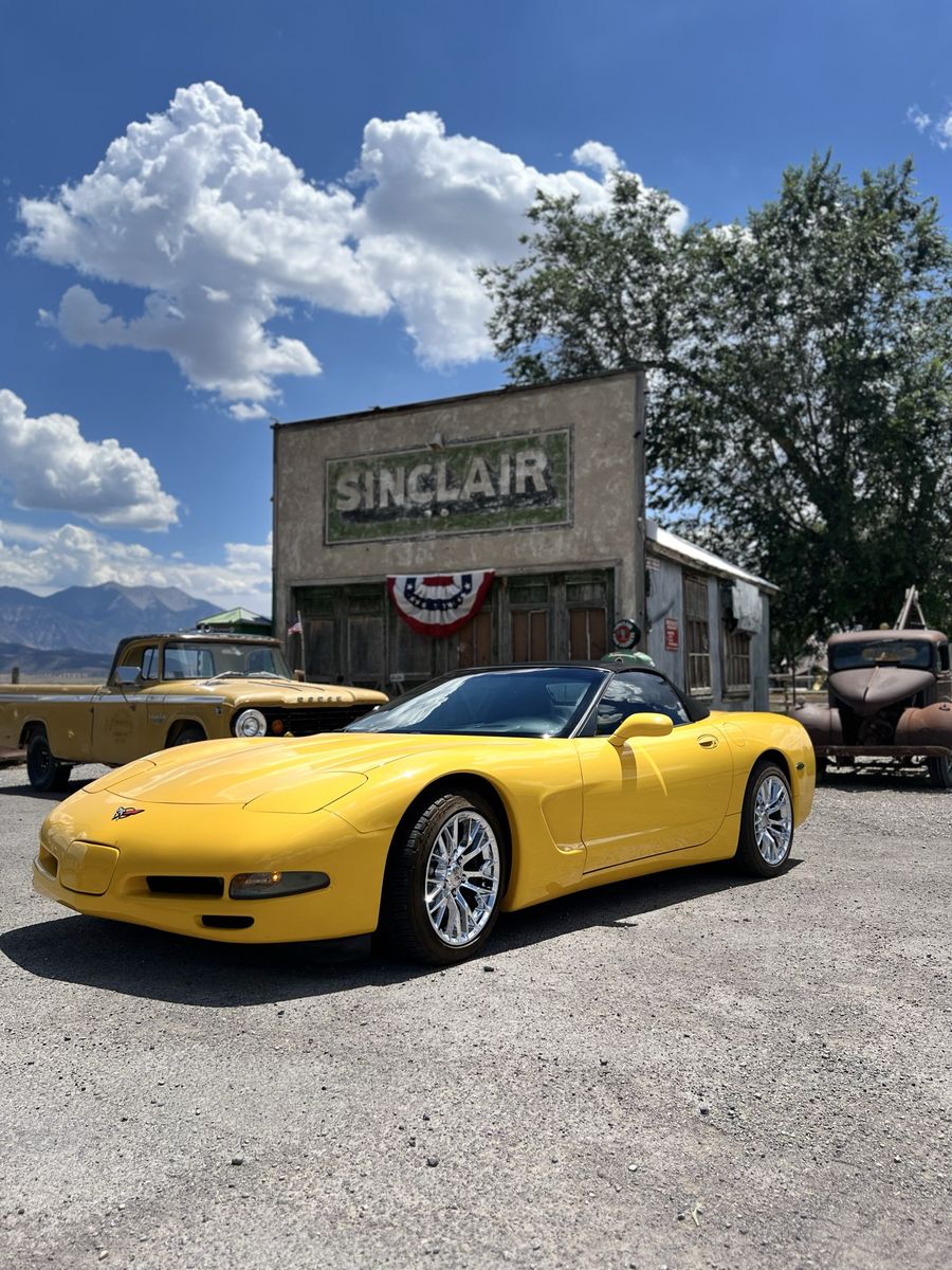 2002 Chevrolet Corvette 