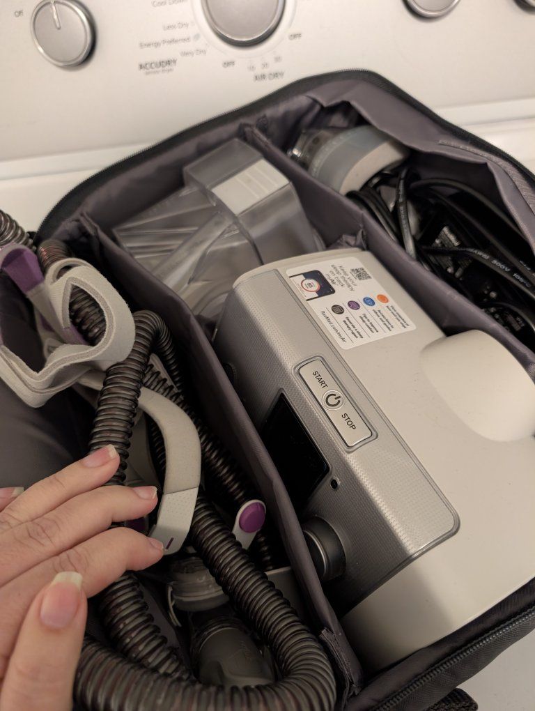 ResMed AirCurve 10 VAuto BiLevel machine.