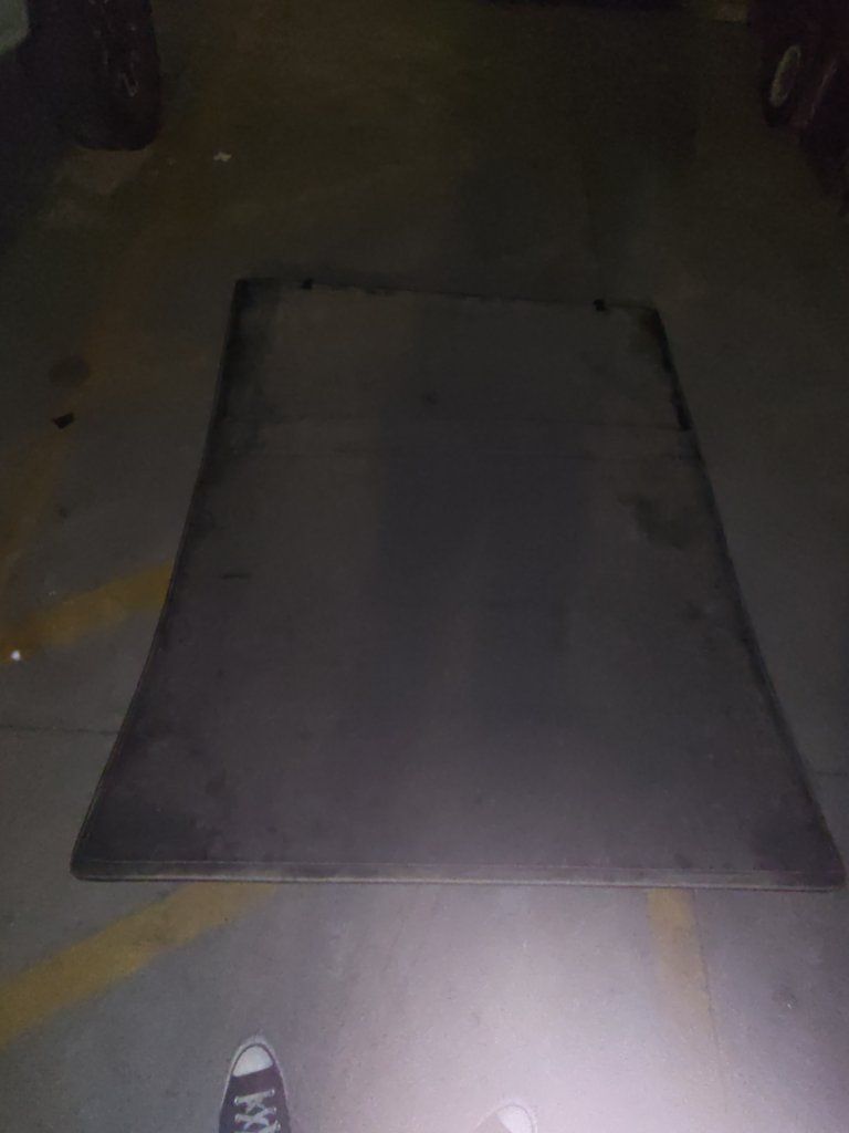 tri-fold Tonneau cover for first gen Tacoma long bed