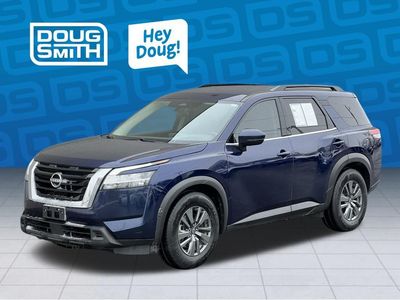2022 Nissan Pathfinder SV