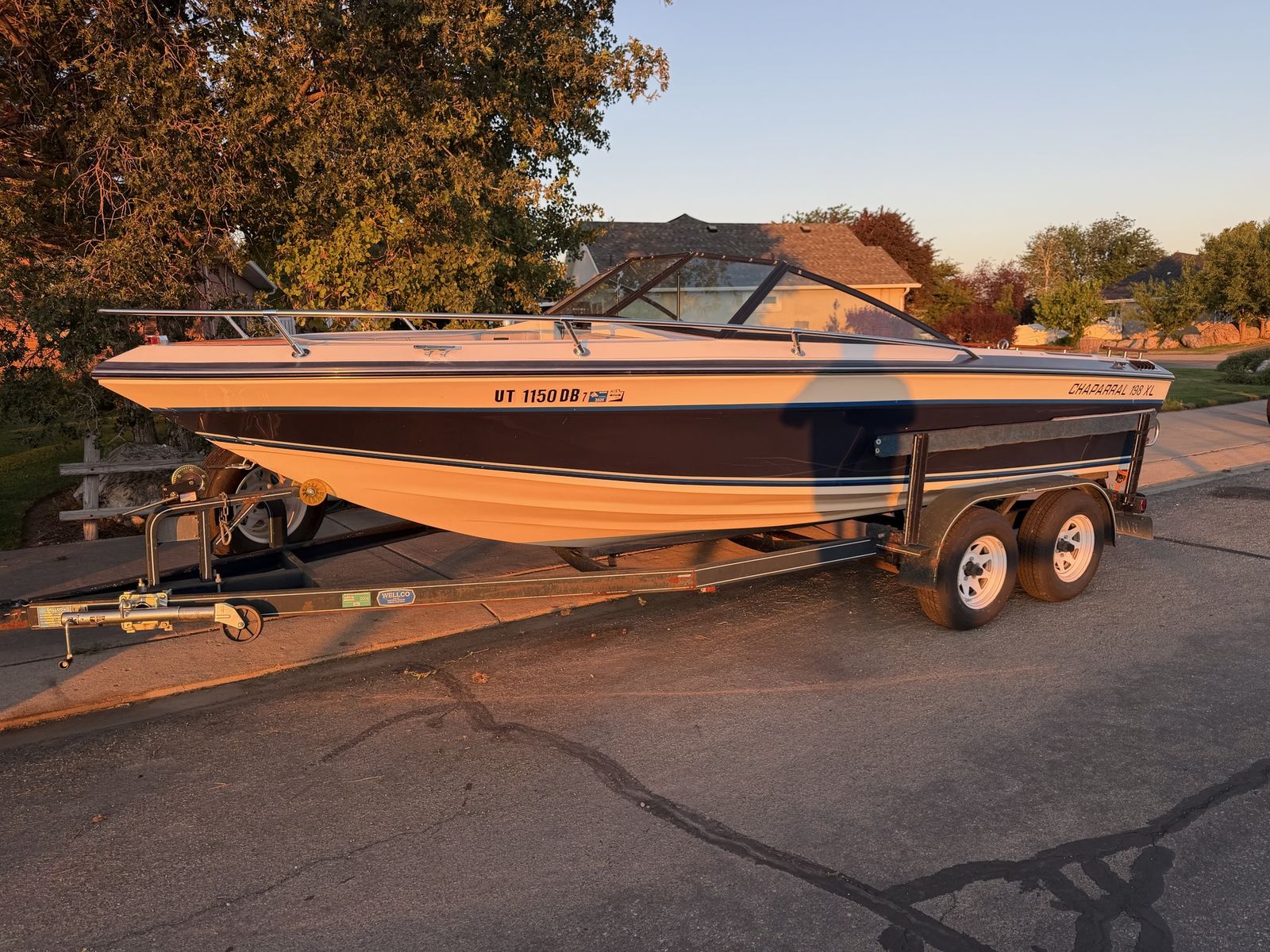 1986 Chaparral 198 XL Boat 
