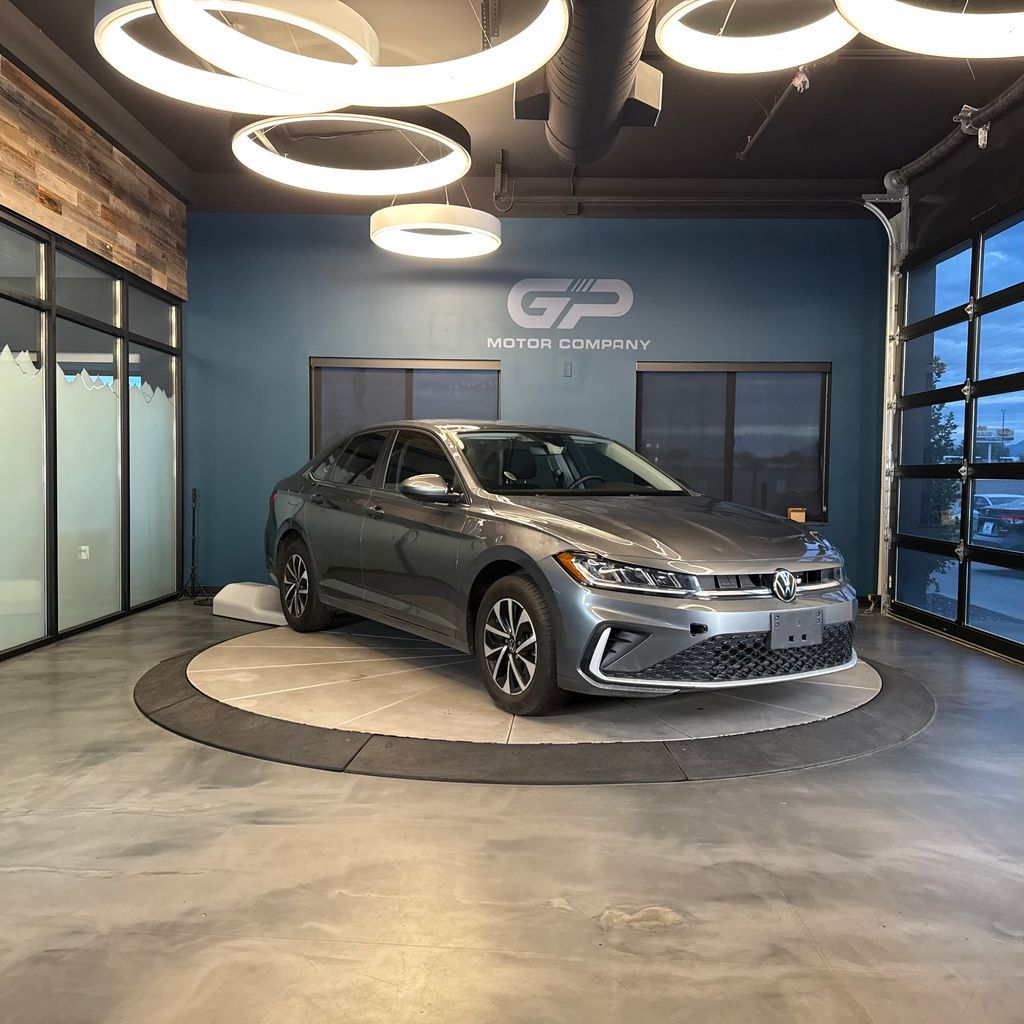 2025 Volkswagen Jetta S
