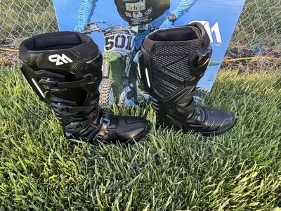 PURE ADRENALINE MOTORCROSS BOOTS Black Size 9