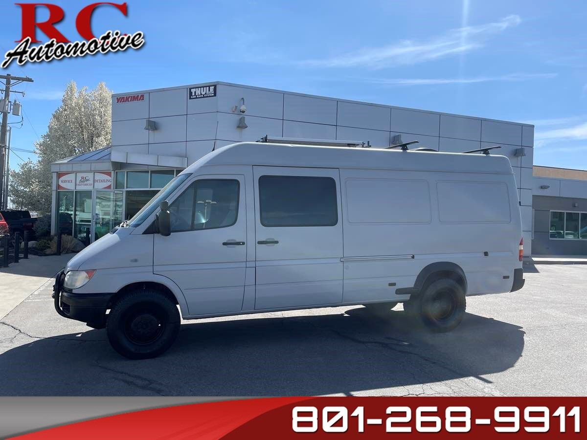 2004 DODGE SPRINTER 3500