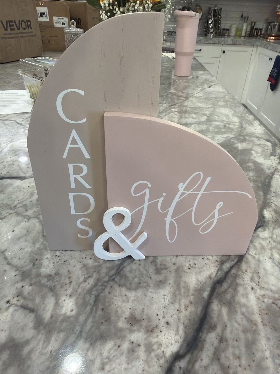 Cards & Gifts Wedding Sign - Pale Pink & Beige Arch Design - Event Decor