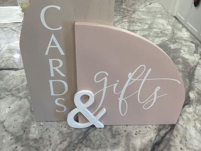 Cards & Gifts Wedding Sign - Pale Pink & Beige Arch Design - Event Decor
