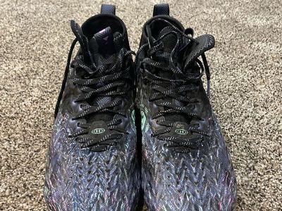 Under Armour Magnetico Clone World Tour Football Cleats - Men's Size 12.5 - Black Multi