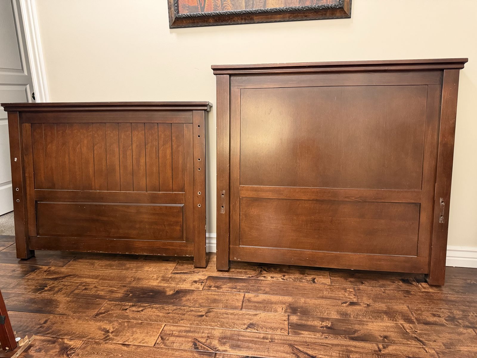 Twin bed with Headboard, Footboard and Mattress