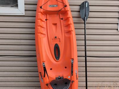 Lifetime Hydros 85 Sit On Kayak