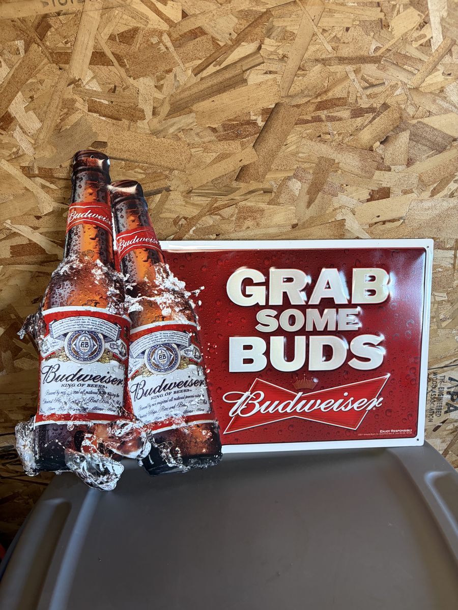 Vintage 3D bottle Budweiser metal sign