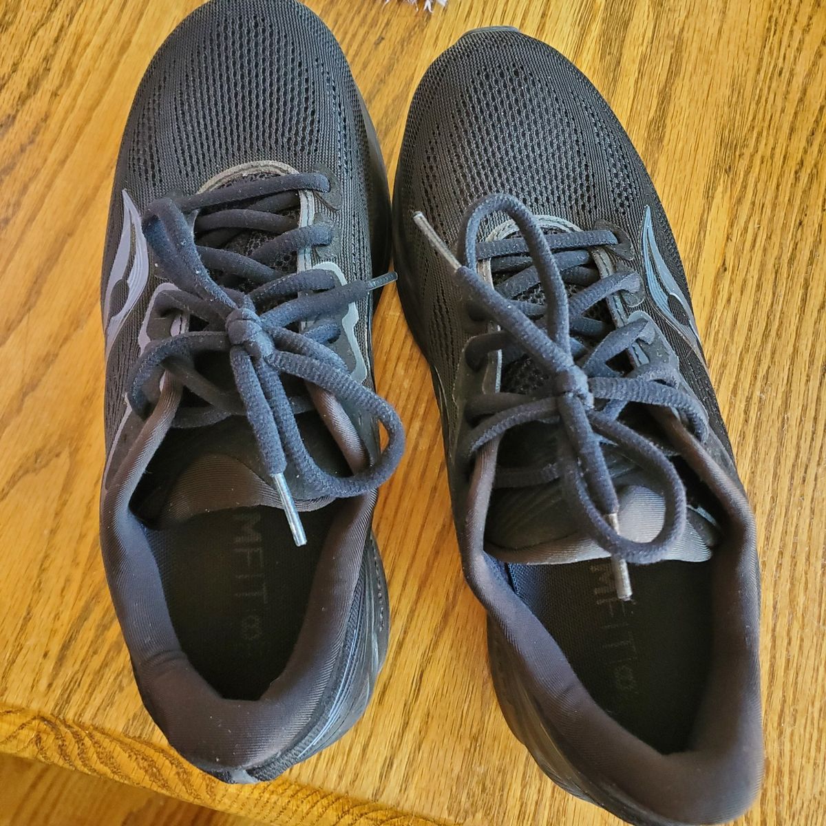 Saucony Women's Ride 14 Running shoe.