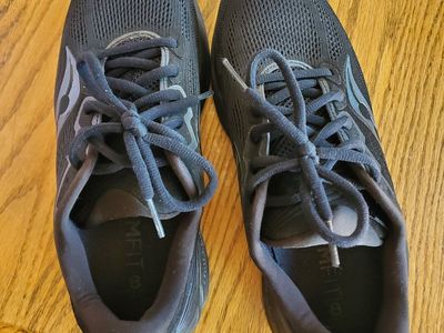 Saucony Women's Ride 14 Running shoe.