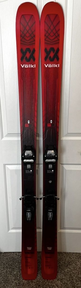 2024 Volkl Mantra M6 - 177cm