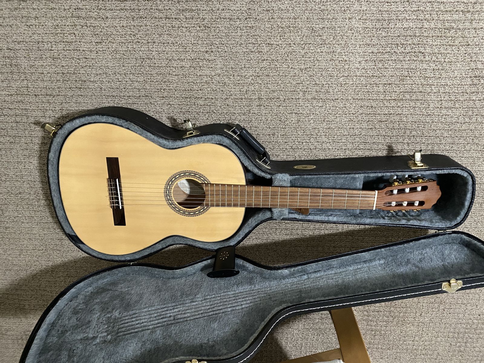 Hofner Classical guitar vintage