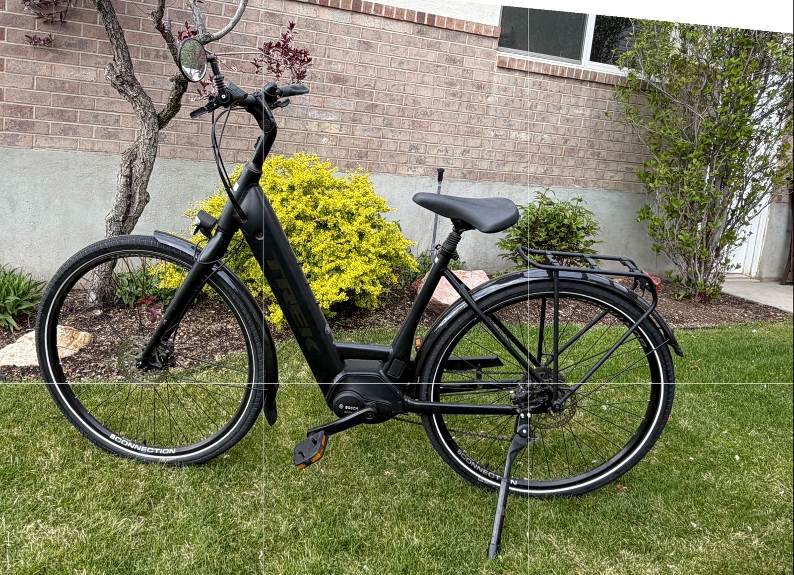 Trek Verb 3 E-Bike - Women’s Medium