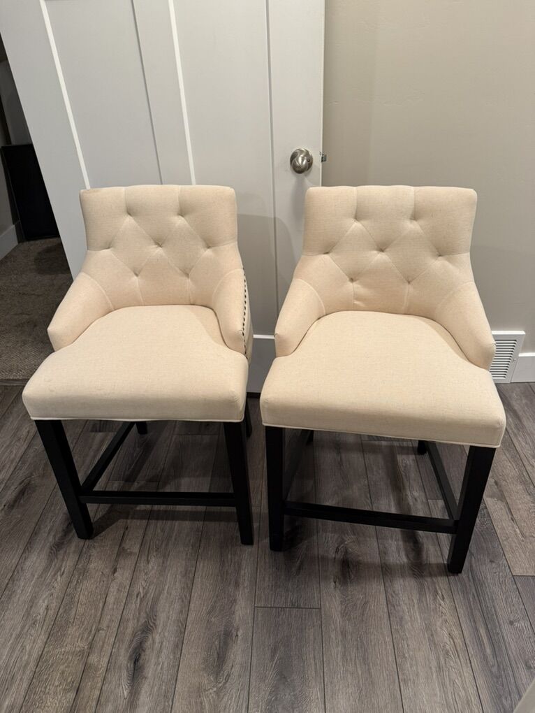 Tufted Lydia Upholstered Barstool set of 2