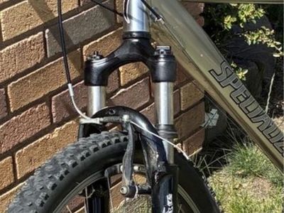 90’s bikes and hybrid bikes