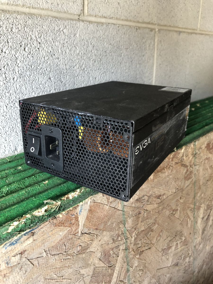 EVGA SuperNOVA 1600 G2 80 PLUS Gold 1600W Power Supply Unit