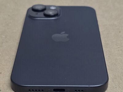 iPhone 15 128 good condition