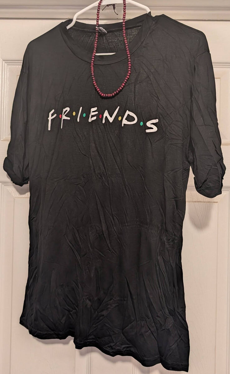 "Friends" T-Shirt and Beaded Necklace