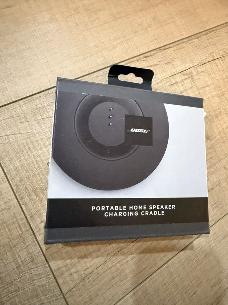 Bose portable speaker charging cradle