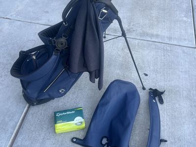 Taylormade Vessel Collab 4 way golf stand bag pebbled blue with extras