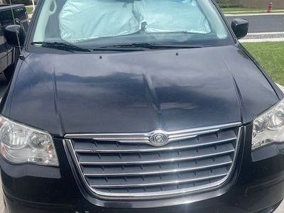 2010 CHRYSLER TOWN AND COUNTRY Touring